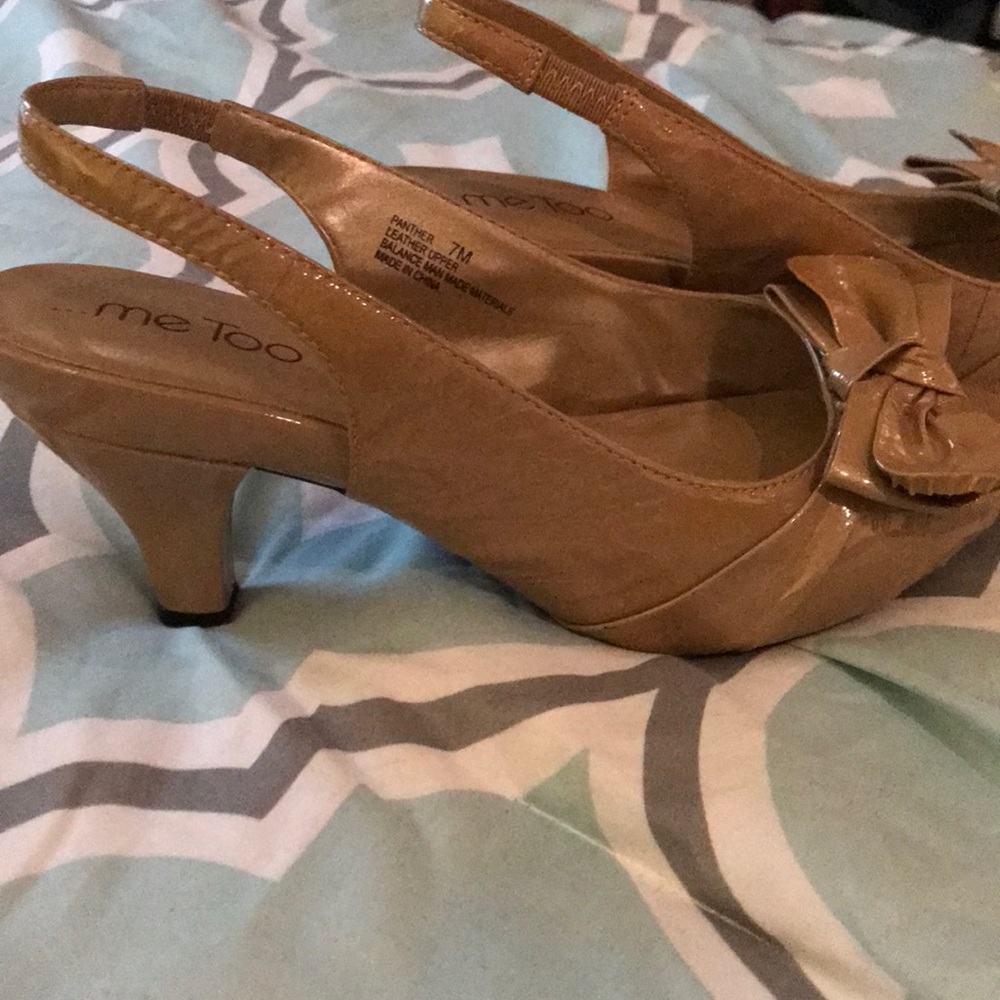 Heels - Picture 2 of 3